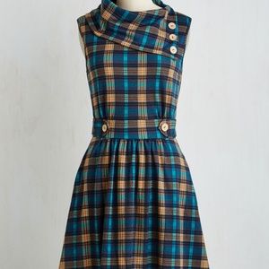 ModCloth Yellow Star plaid dress
